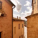 Apartment Casa Nana, Nel Borgo Di *
