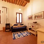Apartment Casa Nana, Nel Borgo Di