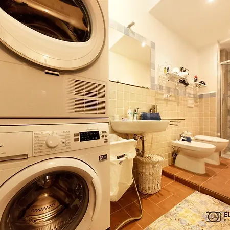 Casa Nana, Nel Borgo Di Apartmán